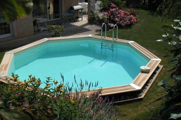piscine bois hexagonale